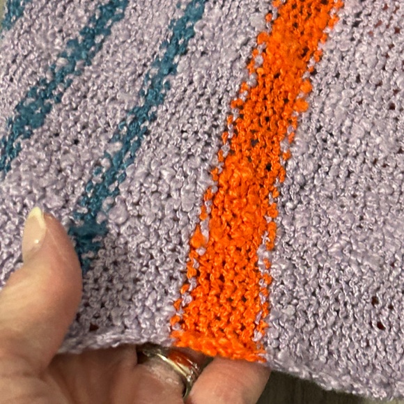 LIKE NEW! Women's Lavender Knit Sweater-3/4 Sleeve - SMALL - Picture 7 of 8